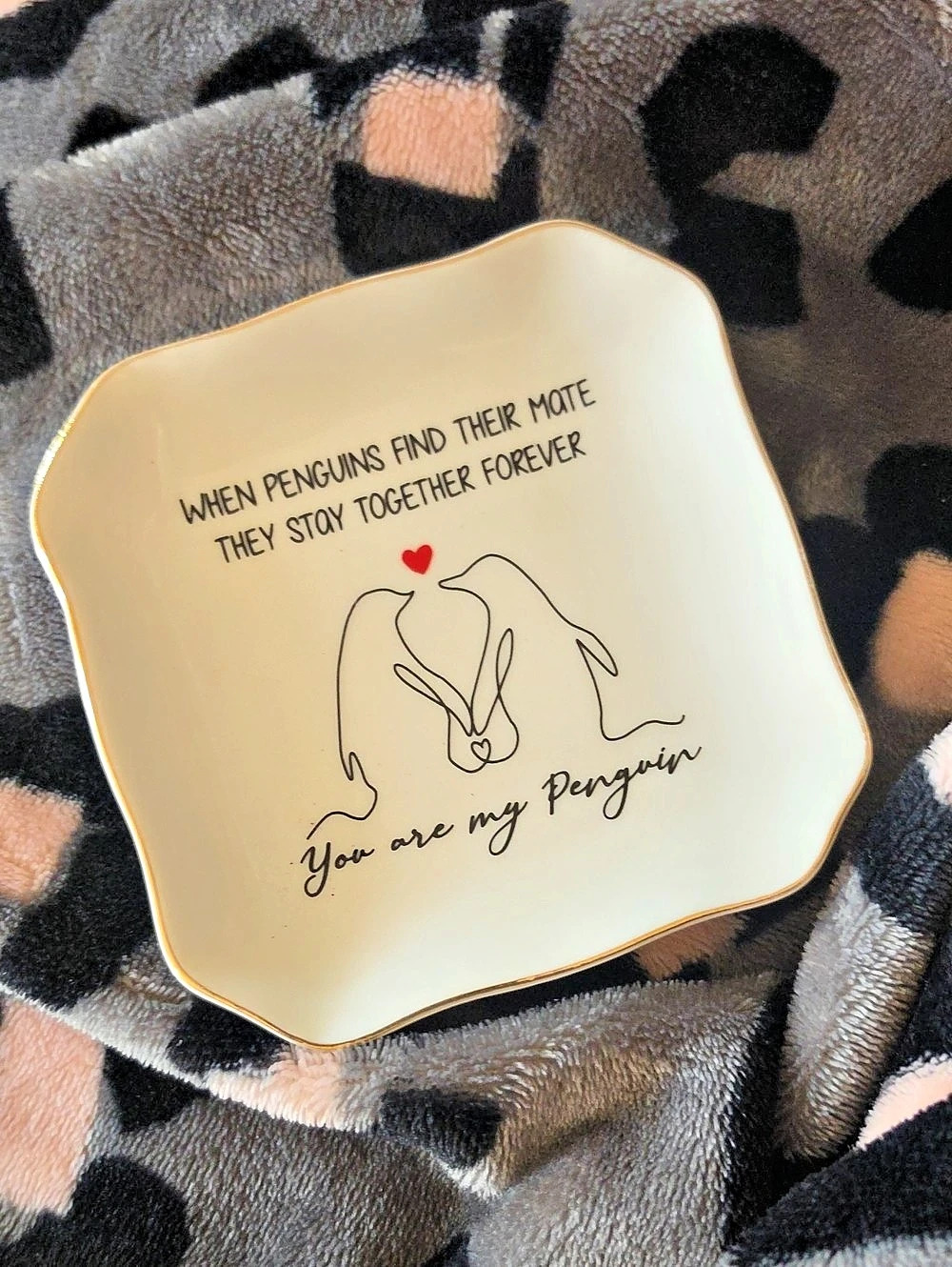 Penguin Trinket Dishes in Cream
